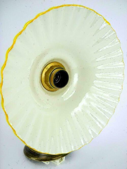 1495289542-applique-arterameferro-ceramica-gialla-ottone.jpg