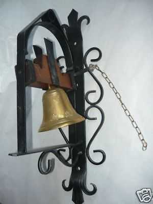 grande-campana-campanello-in-ottone-ferro-e-legno-da-parete.jpg