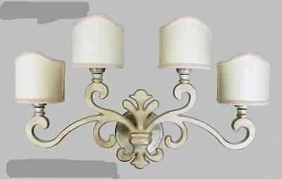applique-lampada-giglio-fiorentino-ottone-avorio-decapato-con-pergamena-4-luci.jpg