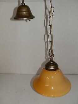 lampadario-a-sospensione-catena-ottone-con-vetro-opaline-giallo-ocra-19-cm-e27.jpg