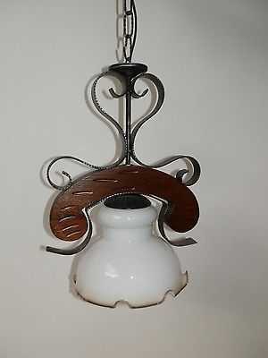 lanterna-lampadario-rustico-in-ferro-battuto-con-inserto-in-legno-e-vetro-bianco.jpg