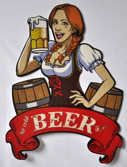 tabella-in-metallo-women-beer.jpg